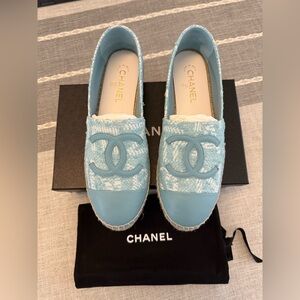 CHANEL Light Aqua Blue Tweed & Leather Espadrilles - Size 42